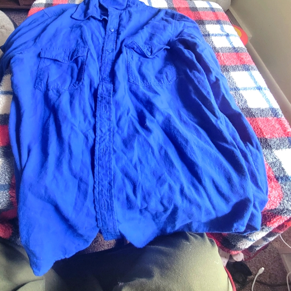 Mens button up shirts lot A